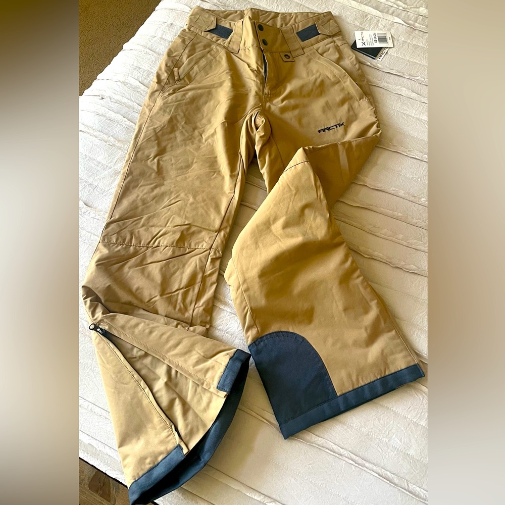 Arctix Snow pants for -20 to 35 degrees weather.